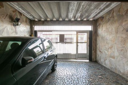 Garagem de casa para alugar com 2 quartos, 149m² em Jardim Casa Pintada, São Paulo