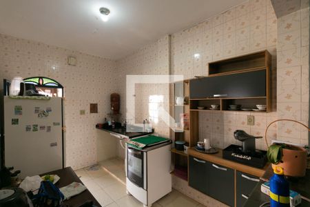 Cozinha de casa à venda com 2 quartos, 170m² em Vila Copacabana, Belo Horizonte