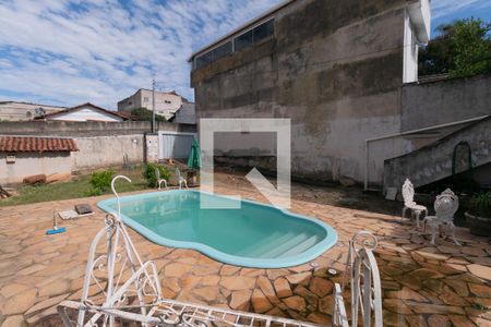 Área Externa de casa à venda com 2 quartos, 170m² em Vila Copacabana, Belo Horizonte