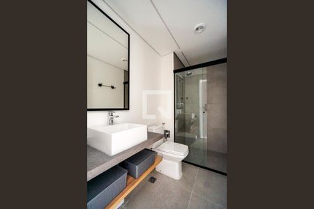 Banheiro de kitnet/studio à venda com 1 quarto, 32m² em Vila Gomes Cardim, São Paulo