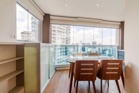 Varanda de apartamento para alugar com 2 quartos, 60m² em Pinheiros, São Paulo