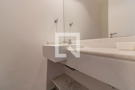 Lavabo de apartamento à venda com 3 quartos, 200m² em Leblon, Rio de Janeiro
