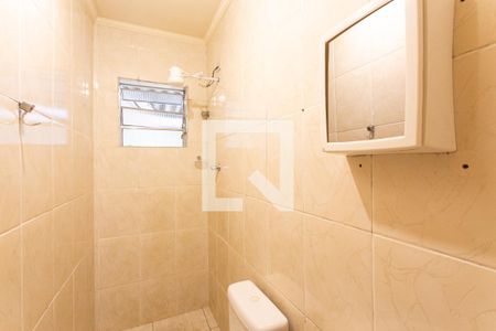 Banheiro Social de casa para alugar com 1 quarto, 64m² em Vila Esperança, São Paulo