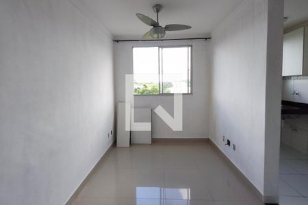 Sala de apartamento para alugar com 2 quartos, 45m² em Loteamento Parque São Martinho, Campinas