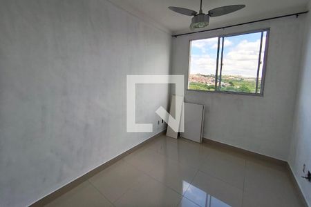 Sala de apartamento para alugar com 2 quartos, 45m² em Loteamento Parque São Martinho, Campinas