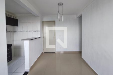 Sala de apartamento para alugar com 2 quartos, 45m² em Loteamento Parque São Martinho, Campinas