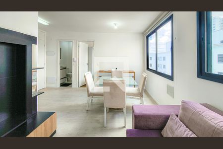 Sala de apartamento para alugar com 1 quarto, 43m² em Jurubatuba, São Paulo