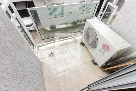 Varanda da Suíte de casa de condomínio à venda com 2 quartos, 77m² em Jardim Lideranca, São Paulo