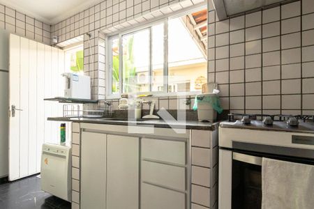 Cozinha de casa à venda com 3 quartos, 168m² em Moema, São Paulo