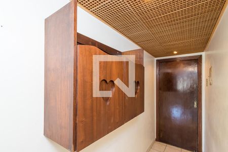 Sala de apartamento à venda com 2 quartos, 76m² em Olaria, Rio de Janeiro