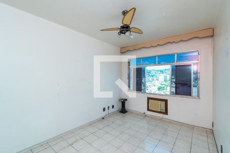 Sala de apartamento à venda com 2 quartos, 76m² em Olaria, Rio de Janeiro