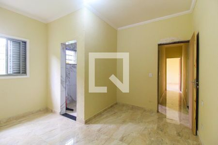 Suíte de casa à venda com 4 quartos, 300m² em Vila Campanela, São Paulo