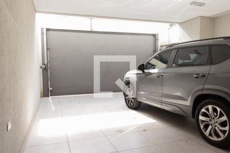 Garagem de casa à venda com 4 quartos, 400m² em Planalto Paulista, São Paulo