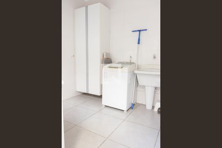 Área de Serviço de casa à venda com 4 quartos, 400m² em Planalto Paulista, São Paulo