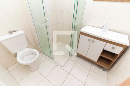 Banheiro de apartamento para alugar com 1 quarto, 39m² em Itaquera, São Paulo