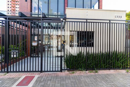 Fachada de apartamento para alugar com 1 quarto, 39m² em Itaquera, São Paulo