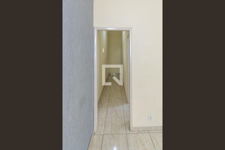 Corredor de apartamento para alugar com 2 quartos, 80m² em Vicente de Carvalho, Rio de Janeiro