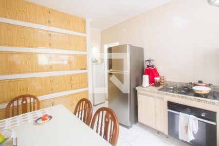 Cozinha de casa à venda com 3 quartos, 136m² em Chácara Santo Antônio (zona Sul), São Paulo