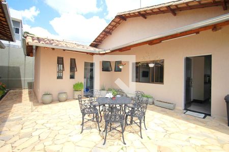 Quintal de casa à venda com 5 quartos, 453m² em Bandeirantes (pampulha), Belo Horizonte