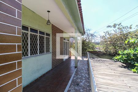 Varanda de casa para alugar com 2 quartos, 136m² em Comendador Soares, Nova Iguaçu