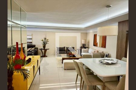 Apartamento à venda com 4 quartos, 187m² em Icaraí, Niterói