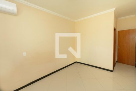 Suíte de casa para alugar com 3 quartos, 264m² em Europa, Contagem