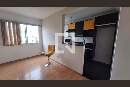 Sala de apartamento para alugar com 2 quartos, 47m² em Vila Urupes, Suzano