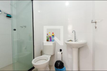 Banheiro de apartamento para alugar com 2 quartos, 38m² em Loteamento City Jaragua, São Paulo