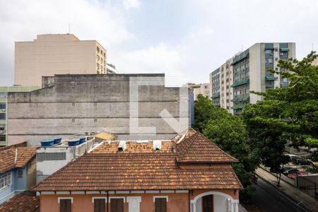 Quarto 1 Vista de apartamento para alugar com 2 quartos, 81m² em Tijuca, Rio de Janeiro