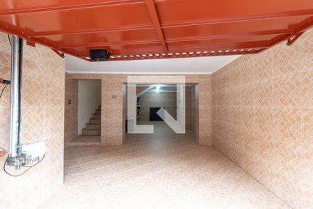 Garagem de casa à venda com 3 quartos, 215m² em Vila Euthalia, São Paulo