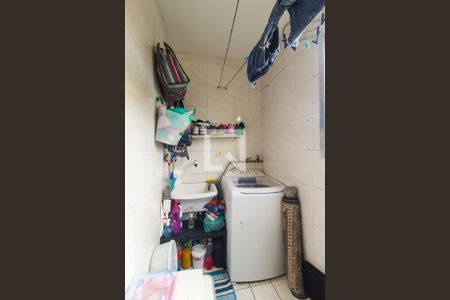 Área de Serviço de apartamento à venda com 2 quartos, 56m² em Jardim Lageado, São Paulo