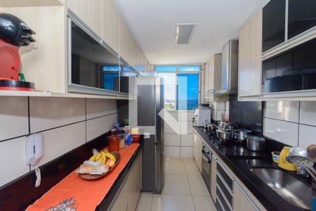 Cozinha de apartamento à venda com 3 quartos, 140m² em Europa, Contagem