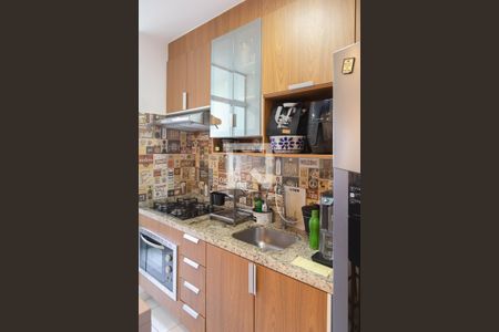 Cozinha de apartamento para alugar com 2 quartos, 49m² em Gopouva, Guarulhos