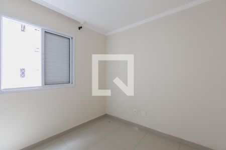 Quarto 2 de apartamento à venda com 2 quartos, 46m² em Vila Carmosina, São Paulo
