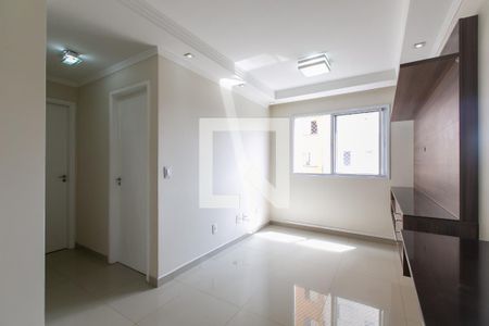 Sala de apartamento à venda com 2 quartos, 46m² em Vila Carmosina, São Paulo
