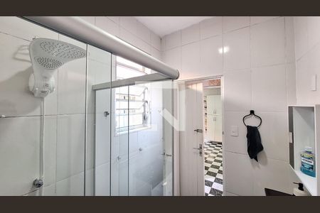 Banheiro Social de casa à venda com 2 quartos, 108m² em Bom Retiro, São Paulo