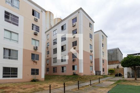 Fachada do Prédio de casa para alugar com 2 quartos, 44m² em Cosmos, Rio de Janeiro