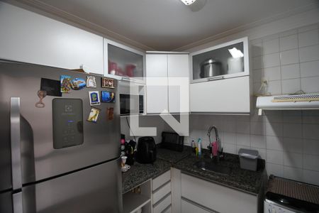 Cozinha de casa de condomínio à venda com 2 quartos, 100m² em Parque Imperador, Campinas