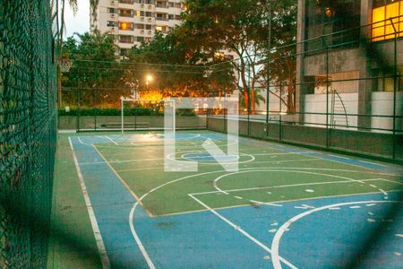 Apartamento à venda com 130m², 1 quarto e 1 vagaQuadra Esportiva