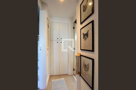 Apartamento à venda com 130m², 1 quarto e 1 vagaBanheiro