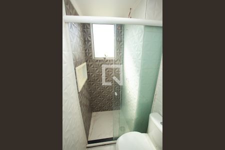 Banheiro de apartamento para alugar com 2 quartos, 44m² em Marechal Rondon, Canoas