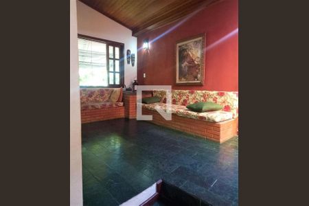 Casa à venda com 3 quartos, 187m² em Itaipu, Niterói