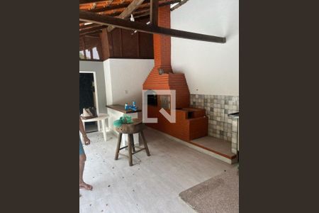 Casa à venda com 3 quartos, 187m² em Itaipu, Niterói