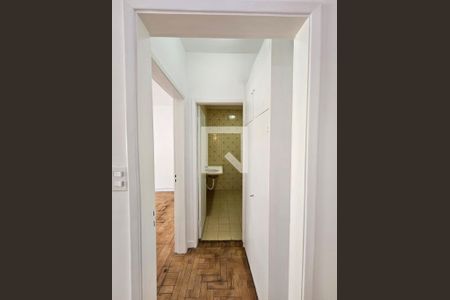 Corredor de apartamento para alugar com 1 quarto, 58m² em Liberdade, São Paulo