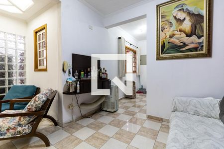 Casa para alugar com 7 quartos, 200m² em Vila Moraes, São Paulo