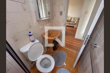 Banheiro de apartamento à venda com 2 quartos, 55m² em São Domingos, São Paulo