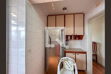 Cozinha de apartamento à venda com 2 quartos, 55m² em São Domingos, São Paulo