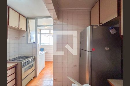 Cozinha de apartamento à venda com 2 quartos, 55m² em São Domingos, São Paulo