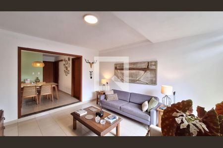 Sala de casa à venda com 3 quartos, 300m² em Vila Ipojuca, São Paulo