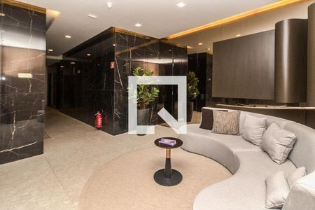 Hall de Entrada de apartamento à venda com 4 quartos, 127m² em Aclimação, São Paulo